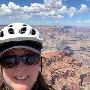 Meet your Posher, Julie